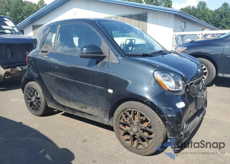 2017 Smart Fortwo z USA, uszkodzony, nr VIN WMEFJ5DAXHK170925